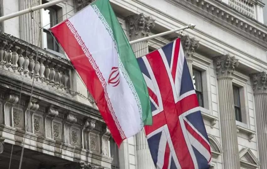 ما السَّببُ وراءَ سحبِ بريطانيا سفيرَها من إيران ؟