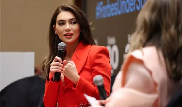 مصرفان يحميان ستيفاني صليبا!