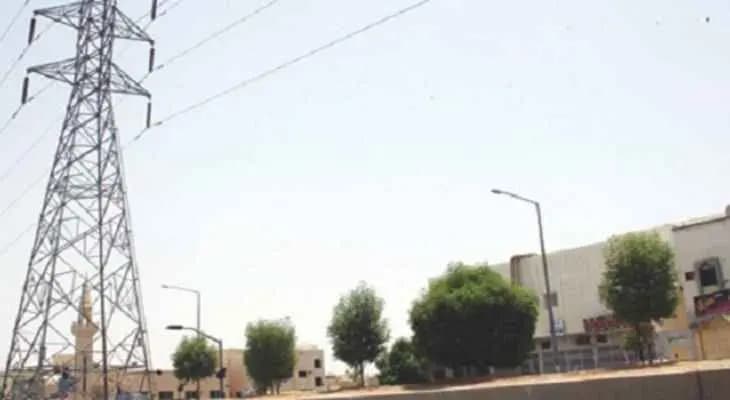 سقوط اعمدة كهرباء في ذوق حدارة العكارية