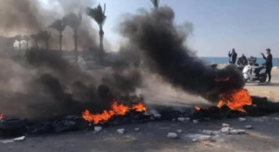 حين تتحكّم لعبة المؤشر بلقمة العيش!