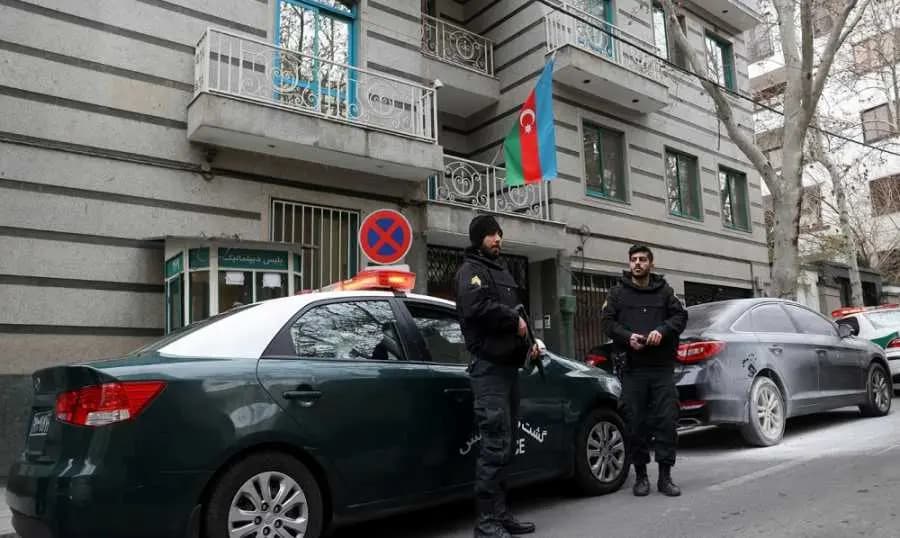 بعد هجوم السفارة… أذربيجان تجلي دبلوماسييها من إيران