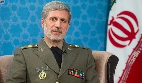 وزير الدفاع الايراني: الاستكبار وعملائه لا يفهمون غير لغة القوة