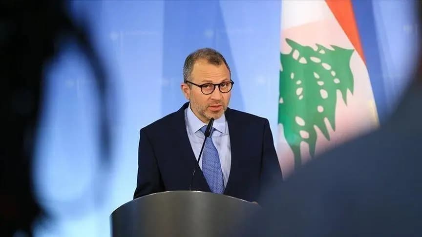 اللامركزية بدأت بالقضاء العدلي... وباسيل يمهّد لترشّحه في غياب التوافق