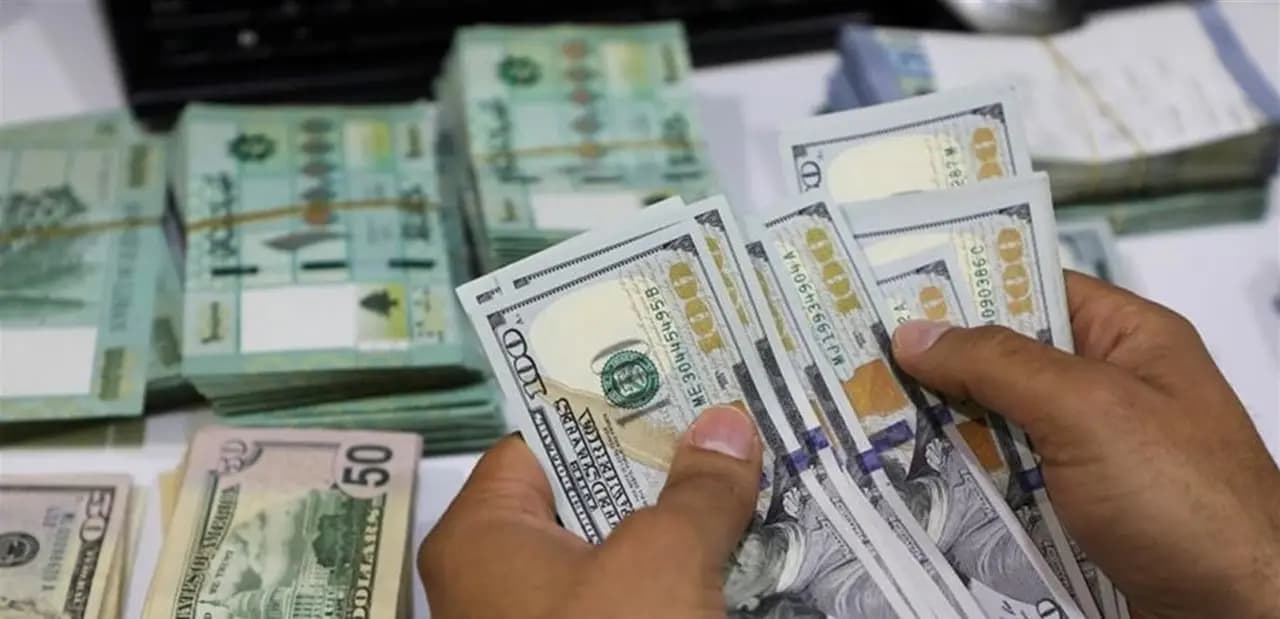 بشأن سحوبات الدولار.. هذا ما طرأ استثنائياً!