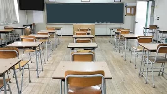 مدارس الضنية تقفل أبوابها... والسبب