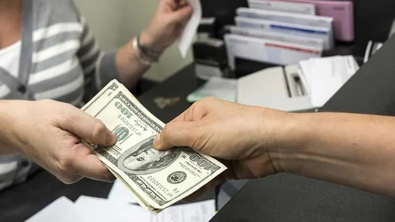 هل ستقفل المصارف بشكلٍ تام؟