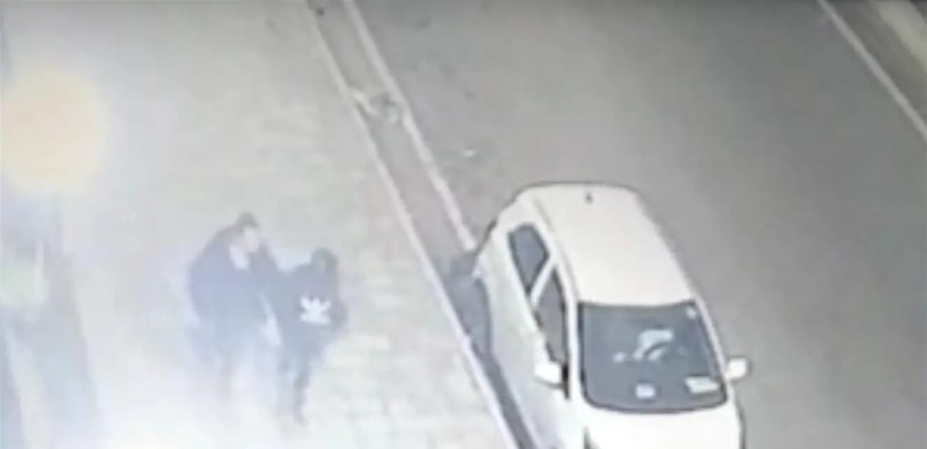 في صيدا: هل نجحت سرقة المسجد؟