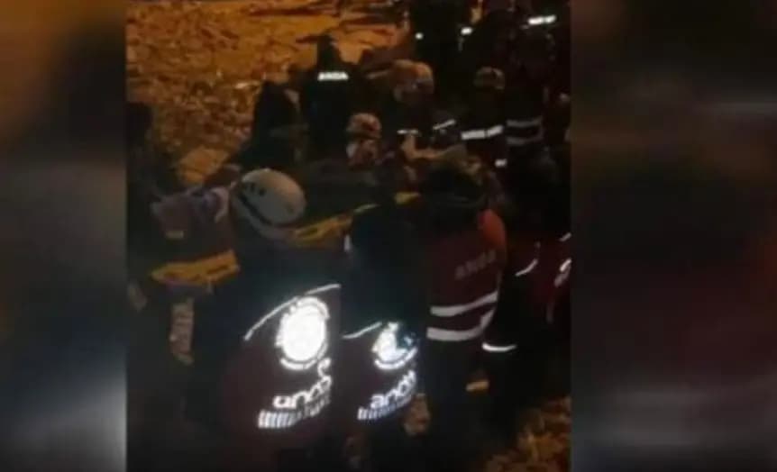 إلى الحياة مجددًا.. إنقاذ طفل بعد 260 ساعة