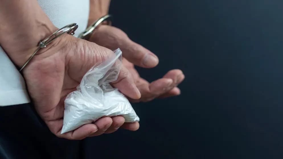 مروج مخدرات في قبضة العدالة!