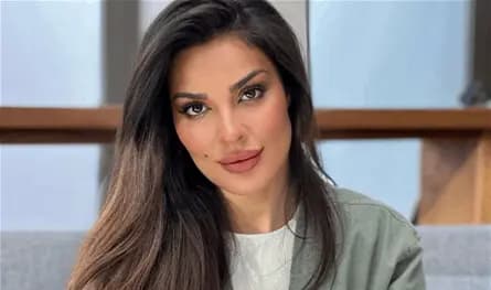 نادين نجيم: "عم بضحك على حالي من نص قلبي"!