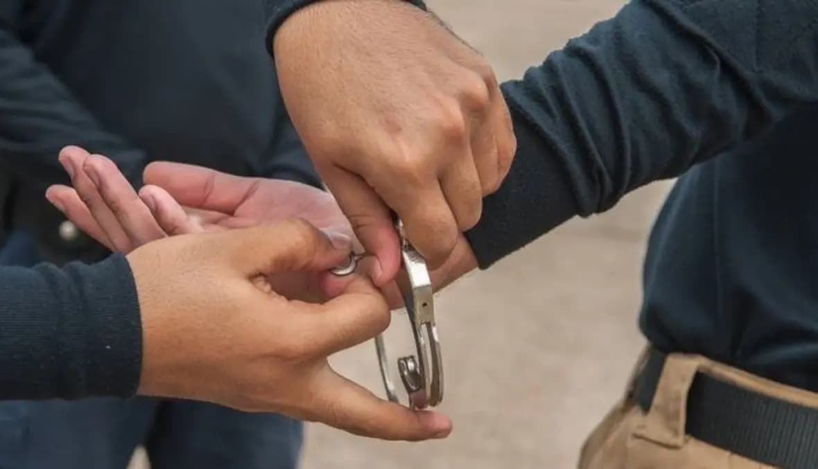 توقيفُ مُروّجِ مخدّرات في البقاع..إليكم التّفاصيل!