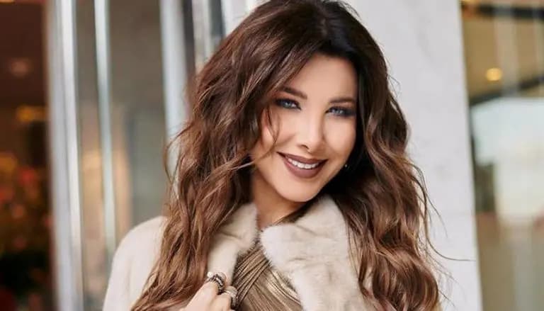 نانسي عجرم الأولى عربياً