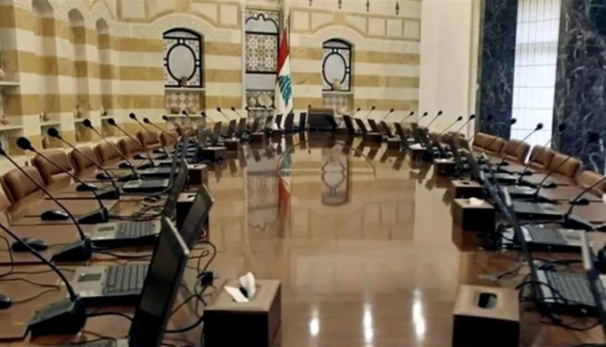 ما مصير الرواتب والأجور بعد إلغاء الجلسة الوزارية؟