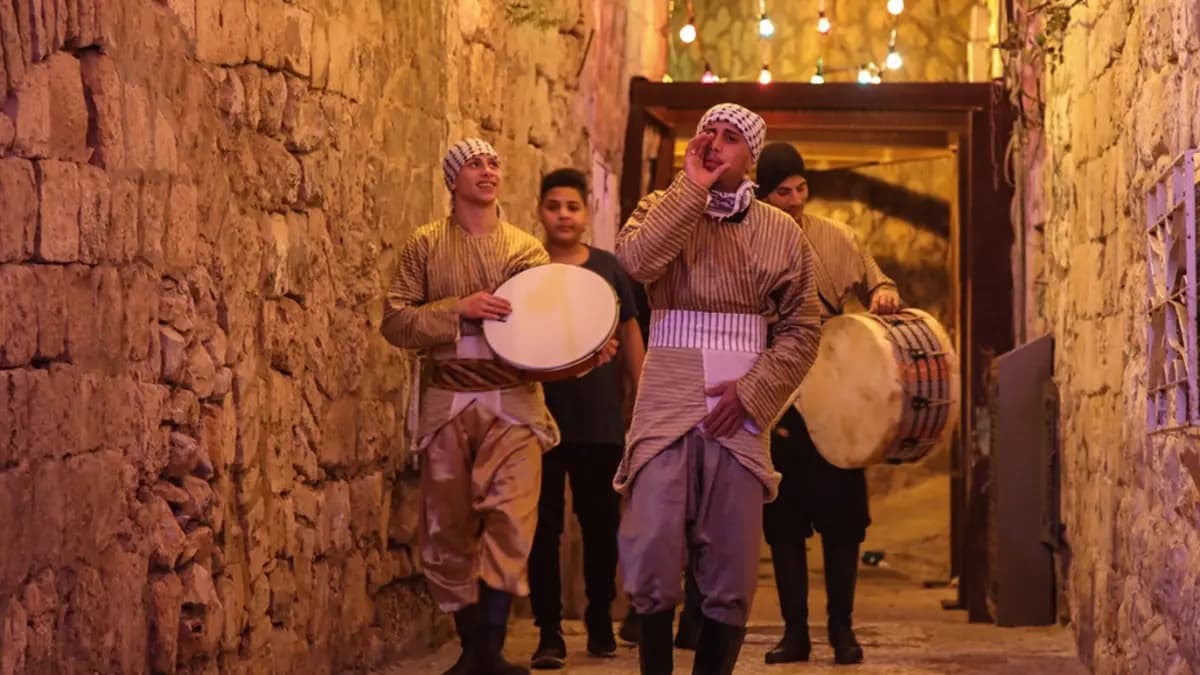مهنة التسحير بين الأمس واليوم