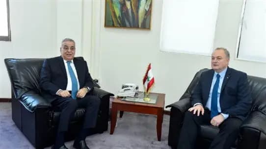 بو حبيب يبحثُ قضايا المنطقة معَ السّفير الرّوسي