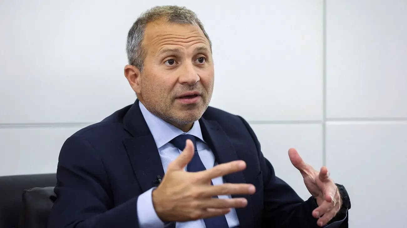 النائب جبران باسيل خلال إفطار رمضاني في جبيل: نأمل في أن نجمع في النظام اللبناني المركزية السّياسية والدّفاعية والنّقدية من جهة واللامركزية الإدارية والمالية من جهة ثانية وهذا صُلب الوحدة اللبنانية ولا علاقة له بالتجزئة