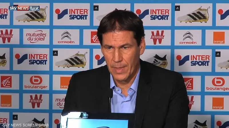 غارسيا خارج التدريب في نادي النصر..