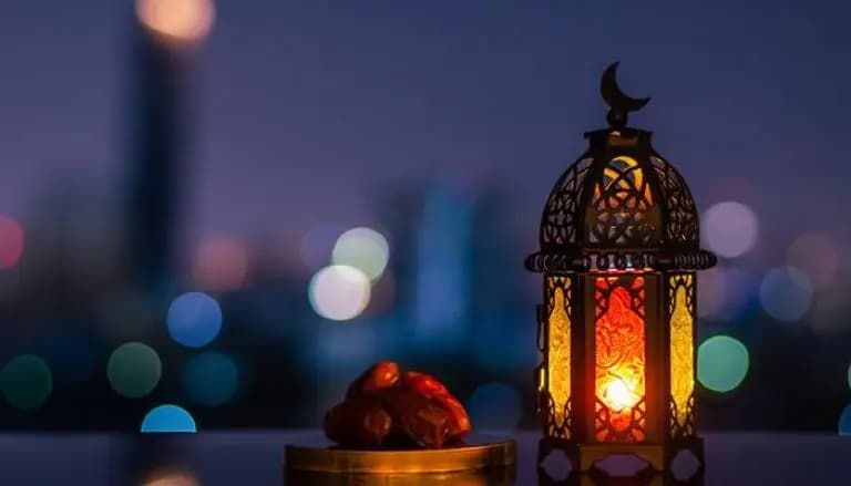مكتب السيد فضل الله يعلن أول أيام عيد الفطر!