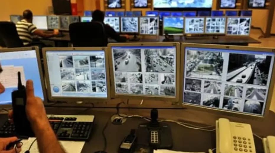 التحكم المروري: قتيل وجريحان في تصادم بين سيارتين على طريق عام دير الزهراني - النبطية