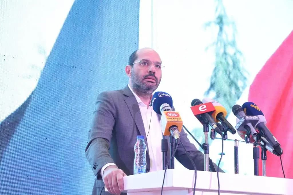 حسن مراد: معركتنا مع الفساد ومع العدو