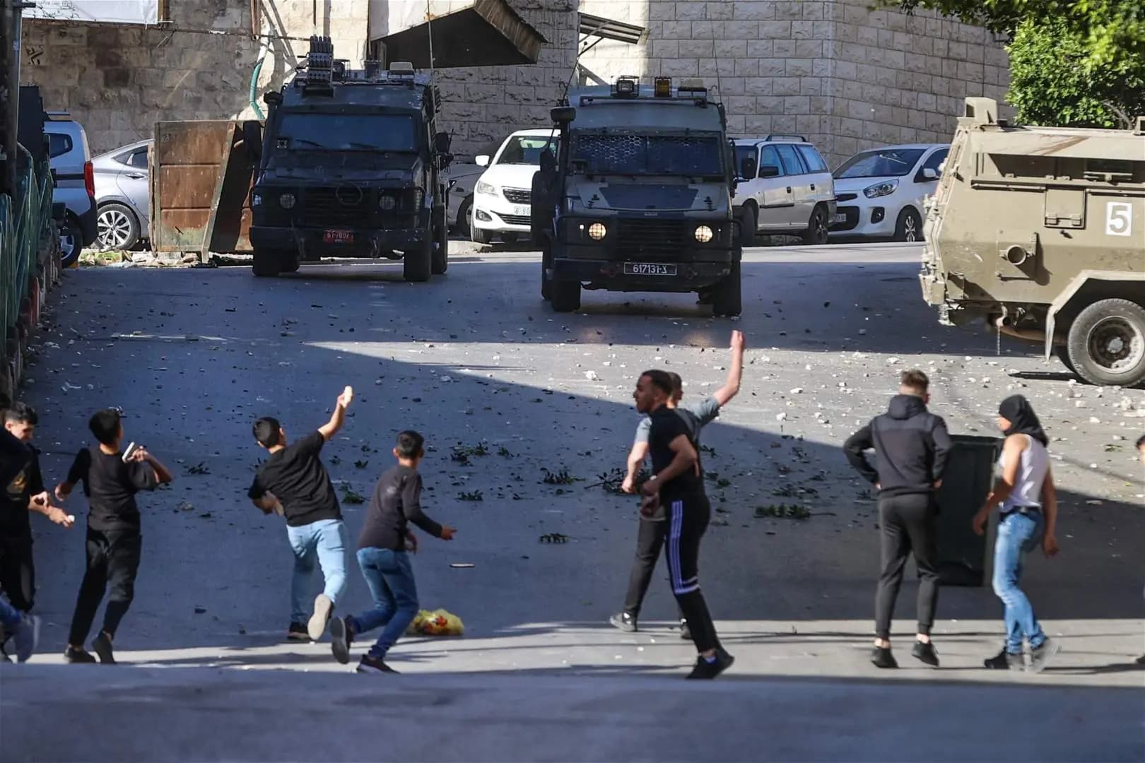 جيشُ الاحتلالِ و جريمةٌ جديدة: استشهادُ ٣ مقاومينَ من حماس و فتاة في نابلس