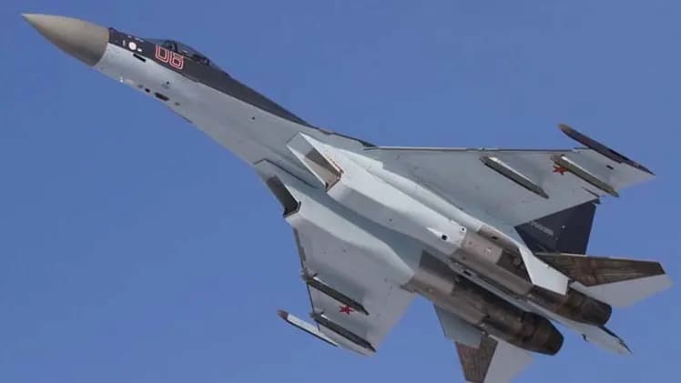 روسيا تعترض طائرة بولندية في البحر الأسود