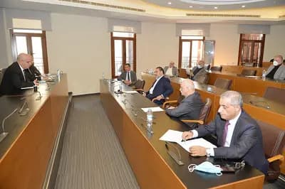 لجنة الصحة تبحث ملف أدوية الأمراض المستعصية وتكاليف الاستشفاء