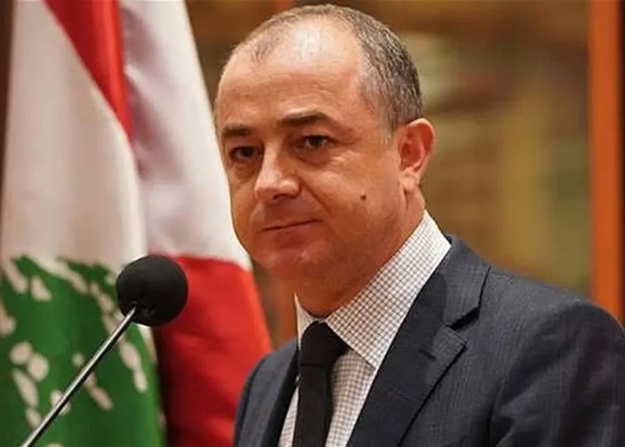 بو صعب يستقبلُ السّفير المصري: لإعادةِ التّواصل مع سوريا