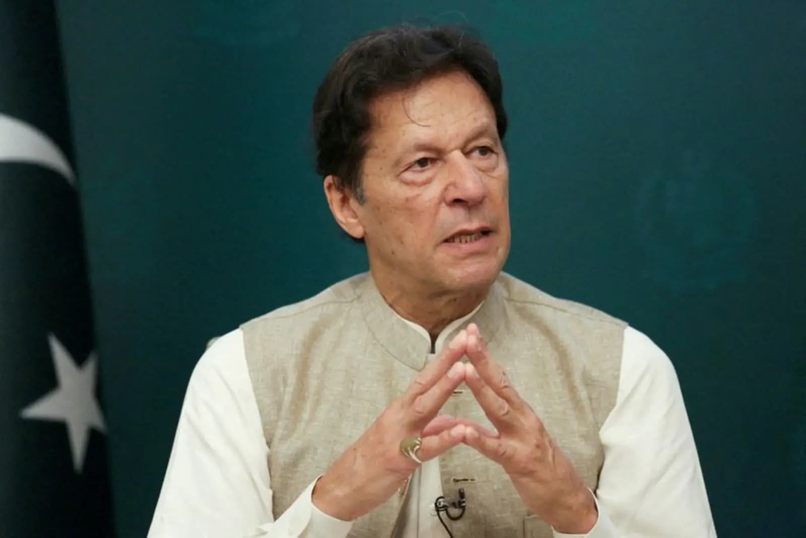 عمران خان يدعو إلى تظاهرات جديدة