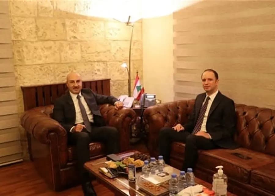 محافظُ بعلبك يلتقي اللّواء صليبا