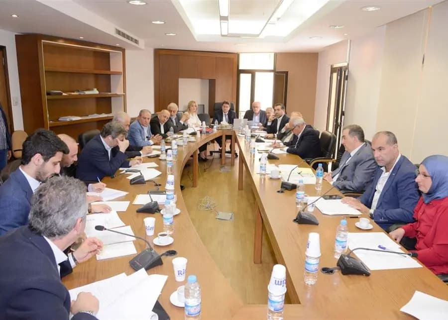 لجنةُ المال و الموازنة تبحثُ قانون تأمين 30% من حاجة لبنان الكهربائيّة