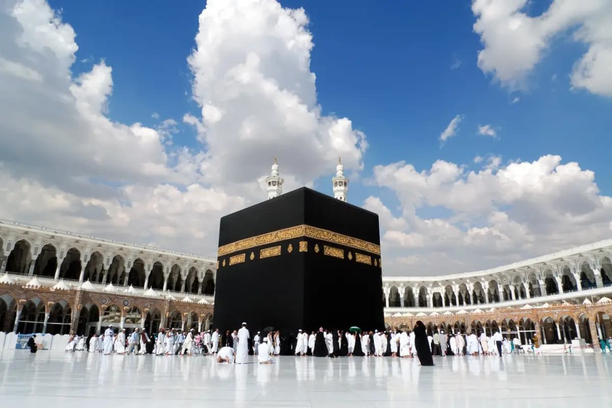 ظاهرةٌ فلكيّةٌ غدًا تشهدُها سماء مكة..