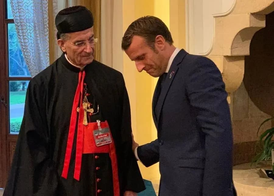 هذا ما دارَ بين البطريرك الراعي و ماكرون!