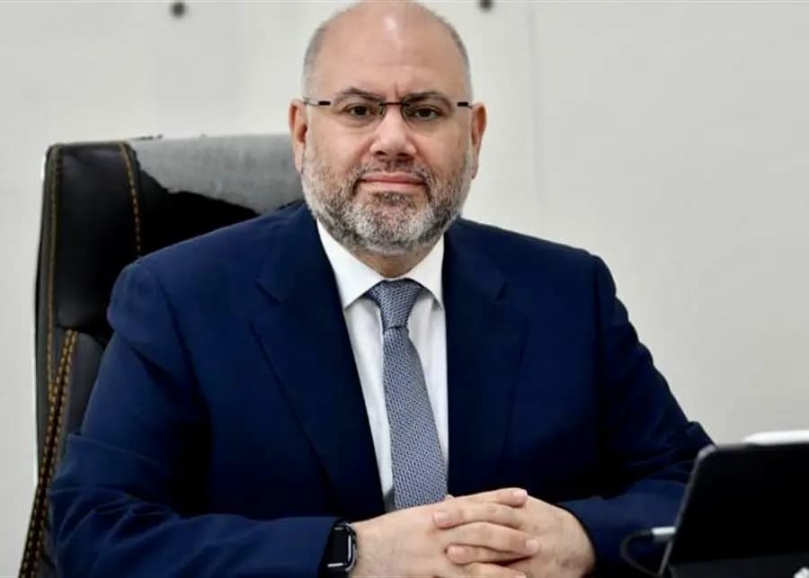 الأبيض: لزيادة الضرائب على السجائر