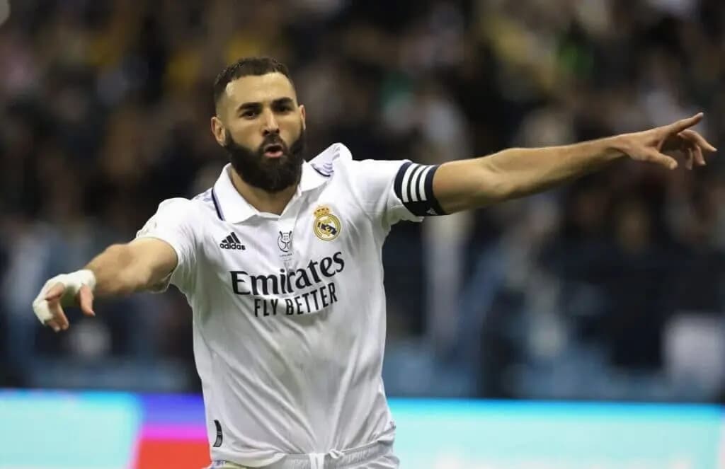 بنزيما إلى الإتحاد السعودي