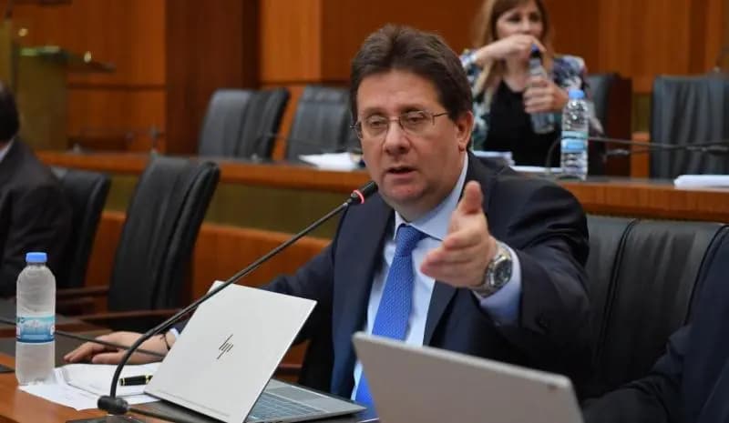 كنعان: مشروع قانون "الكابيتال كونترول" لا يجب أن يمر الجلسة التشريعية