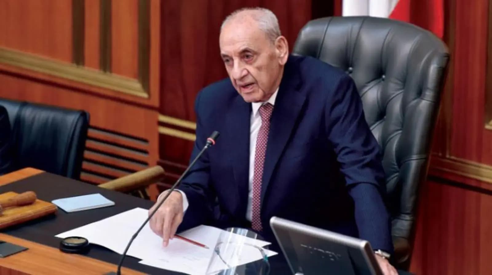 بري: لبنان نجا من أزمة على خلفية التصويت الرئاسي!