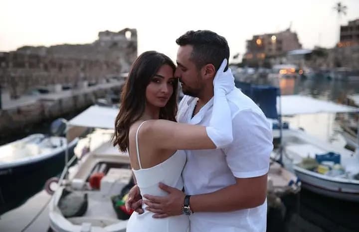مذيعة الـ "LBCI" تدخل القفص الذهبي قريبًا؟