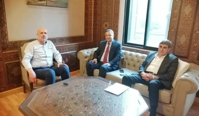 مولوي يبحث مع جابر مسألة النفايات في النبطية