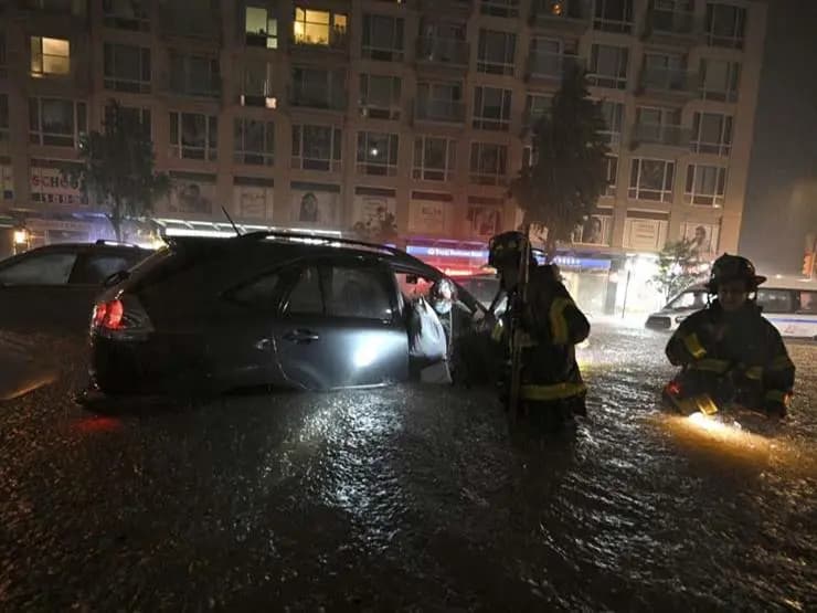 الفياضانات تُغرق نيويورك