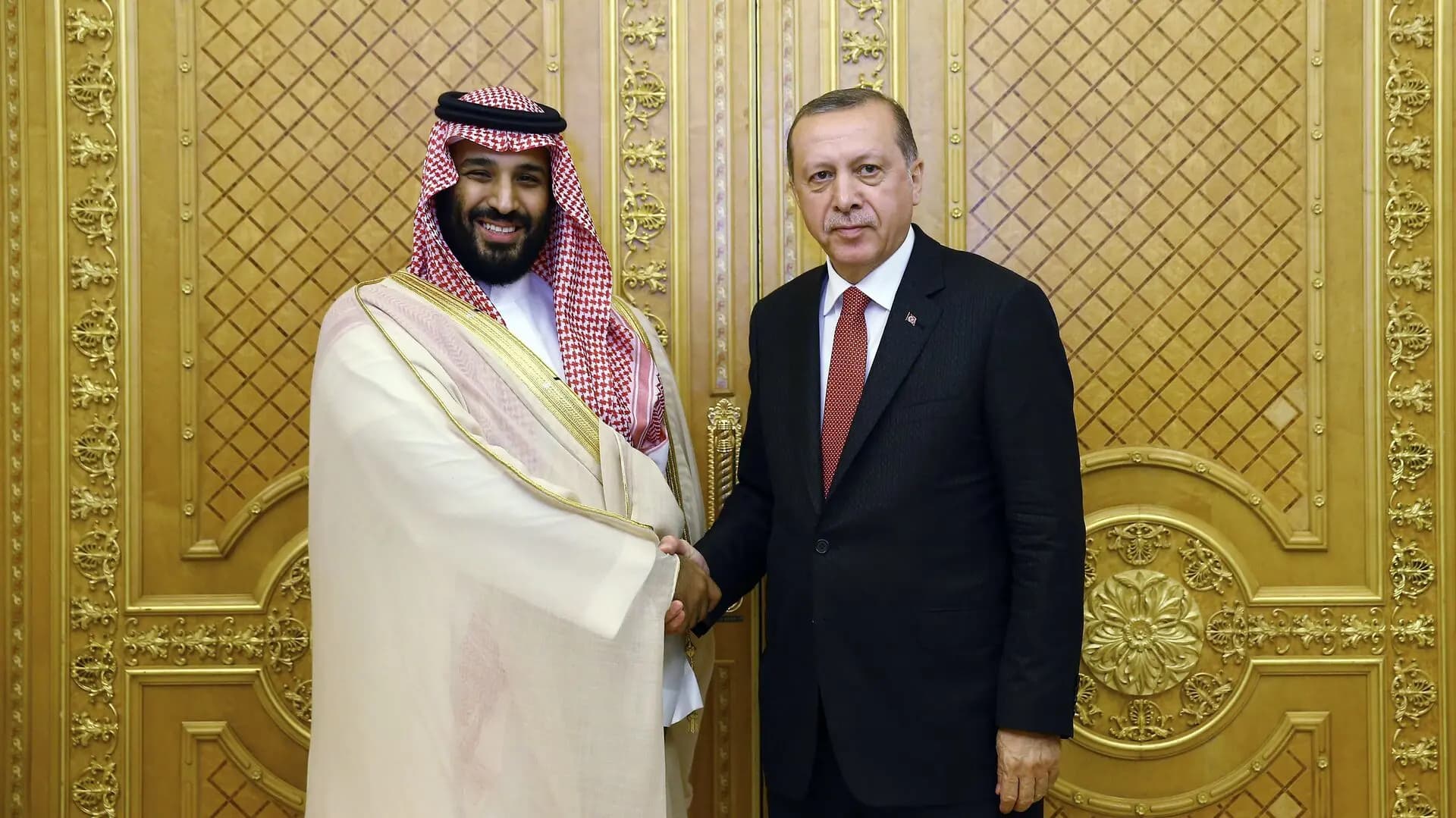 العلاقات التركية-الخليجية بين "تصفير المشاكل" و"الحياد الإيجابي"... تقارب على حساب الأيديولوجيا!