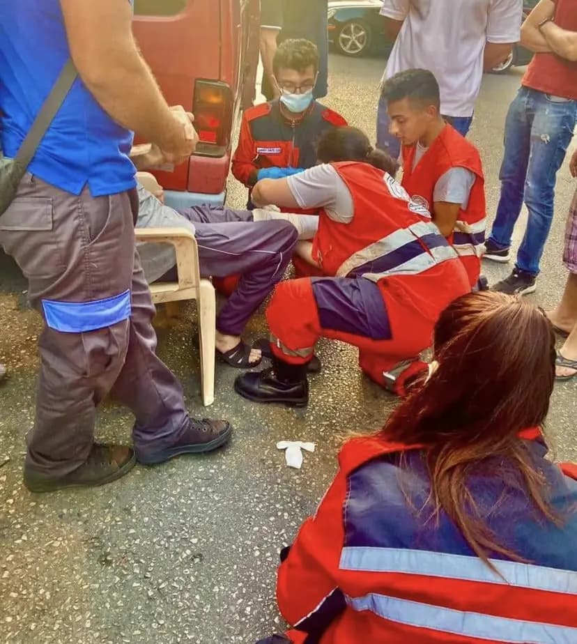 جريحٌ في حادث صدم في شارع دلاعة في صيدا