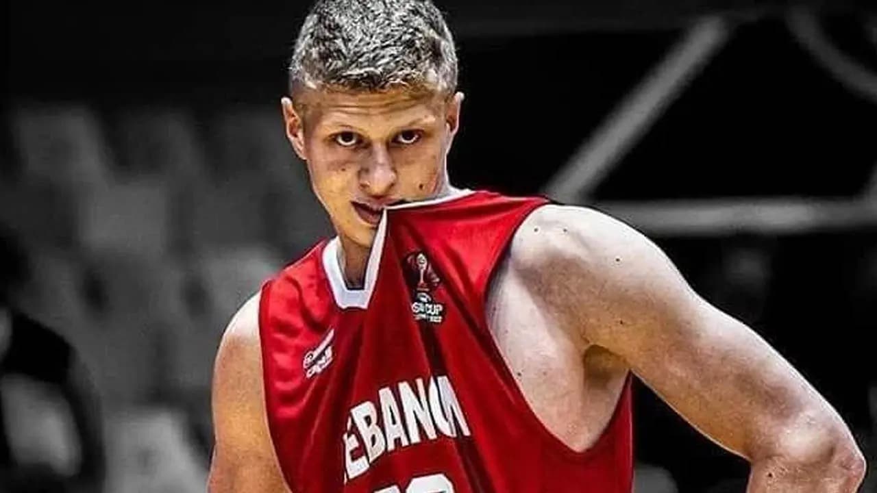 نجم منتخب لبنان يغيب عن نهائيات كأس العالم
