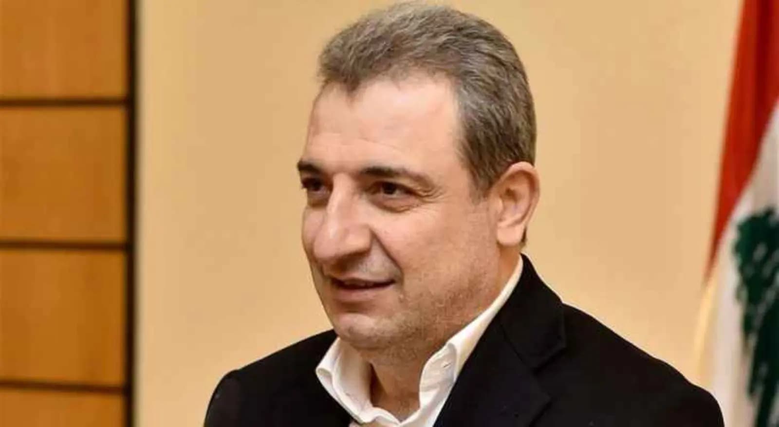 أبو فاعور يكشفُ عن تفاهمٍ بين ميقاتي ونواب الحاكم