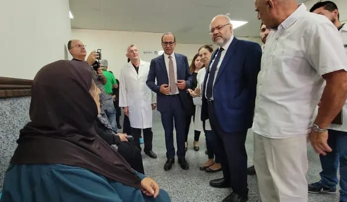 الأبيض: تحويل 13 شركة لبيع المستلزمات الطبية إلى النيابة العامة