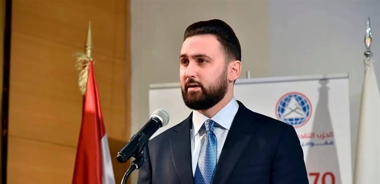 جنبلاط يدعو لتشكيلِ لجنة تحقيقٍ دولية