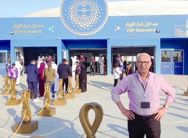 وفاة إعلامي رياضي "شهير"