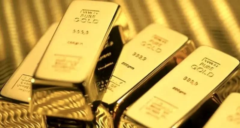 بعد انخفاض الدولار .. الذهب يرتفع