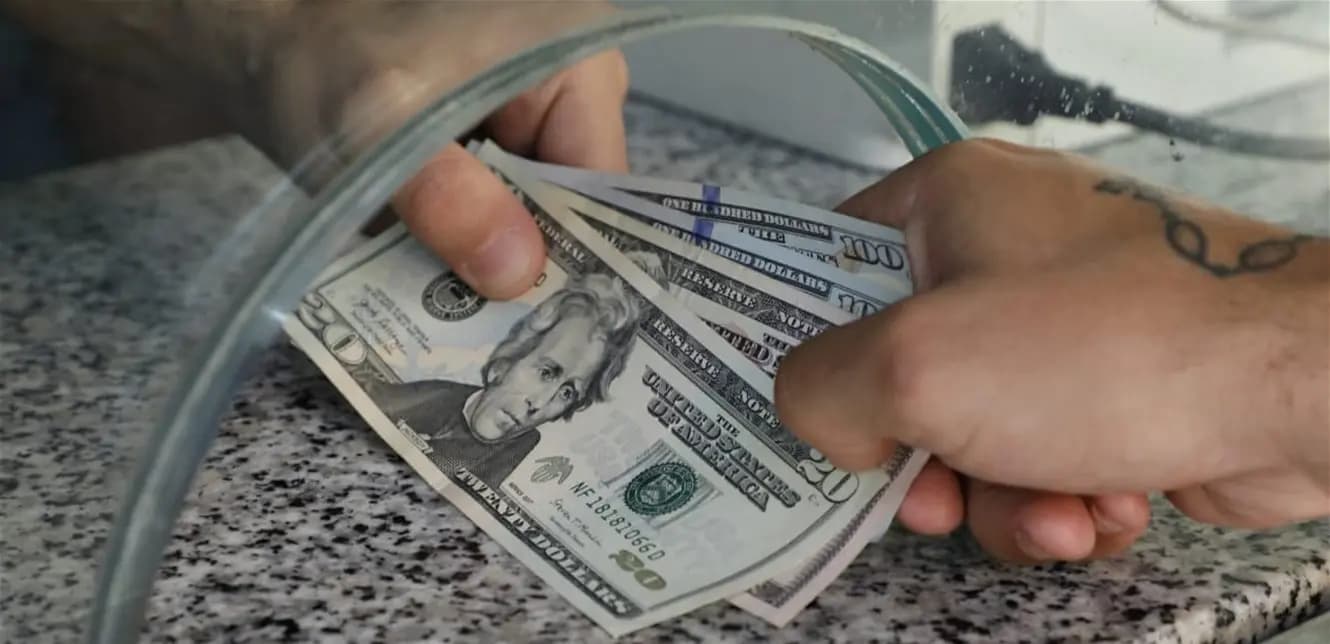أرقامٌ هامة.. كم بلغَت تحويلاتُ المغتربينَ لهذا العام؟