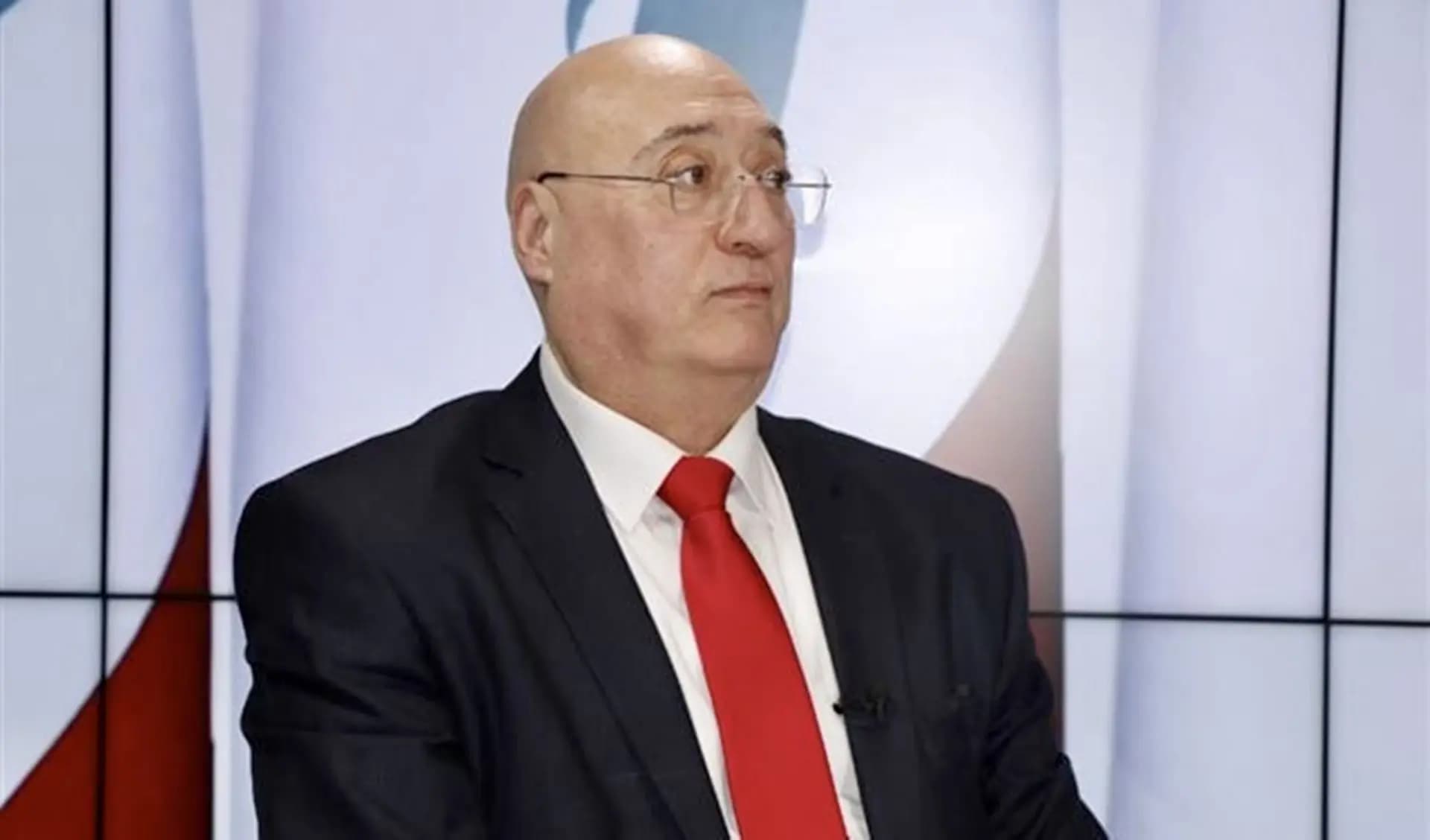 جوزيف أبو فاضل: أعيدوا أموال المودعين وإلا اخرسوا